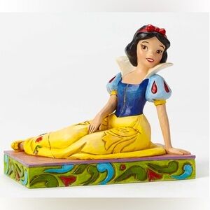 NWT JIM SHORE Snow White Disney Traditions Personality Pose Snow White